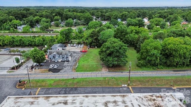 81 Transit Court NW, Concord, NC 28025