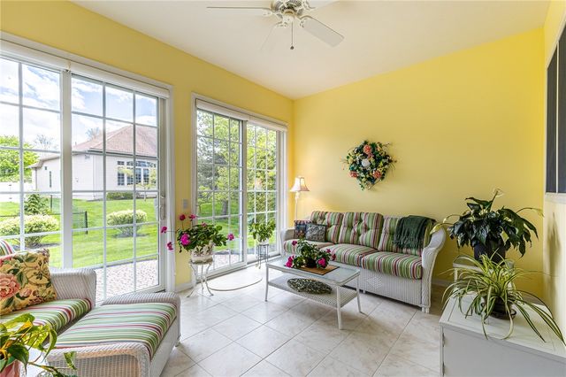 31 Brantley Way, Perinton, NY 14526