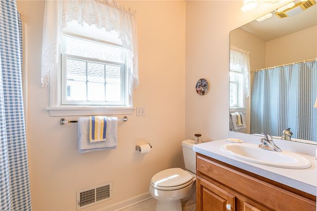 31 Brantley Way, Perinton, NY 14526