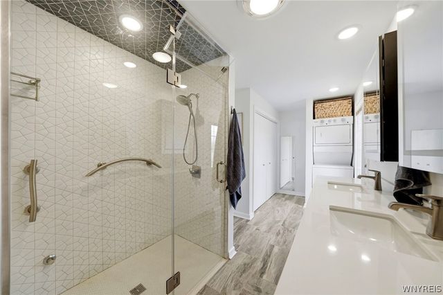 4227 Susan Drive, Clarence, NY 14221