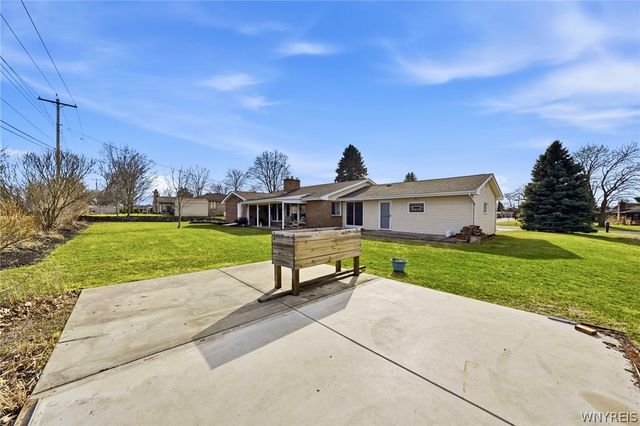 4227 Susan Drive, Clarence, NY 14221