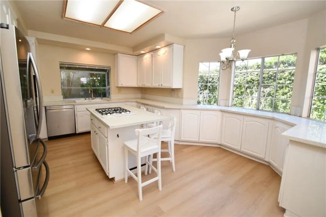 2119 Shelburne, Torrance, CA 90503