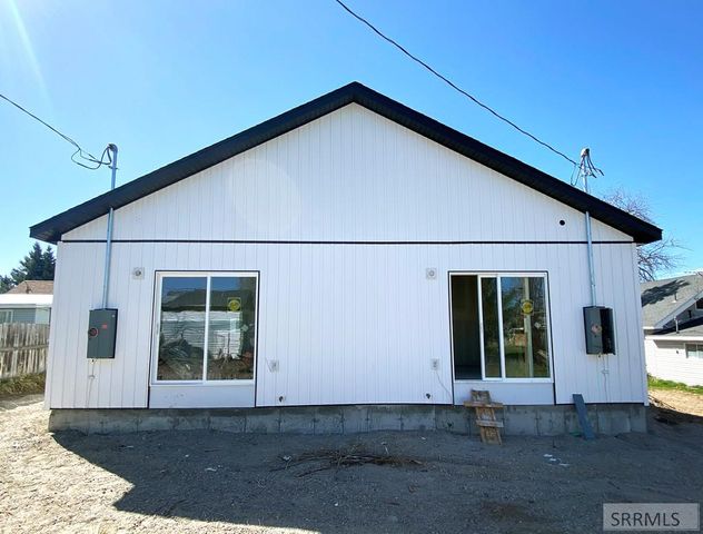 1464 Houston St # 2, Idaho Falls, ID 83402