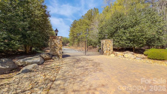 TBD Jobes Trail 29, Mill Spring, NC 28756
