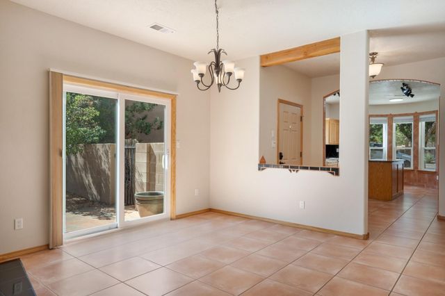 600 Flint Ridge Trail SE, Albuquerque, NM 87123