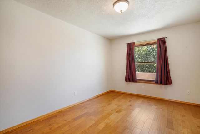 600 Flint Ridge Trail SE, Albuquerque, NM 87123