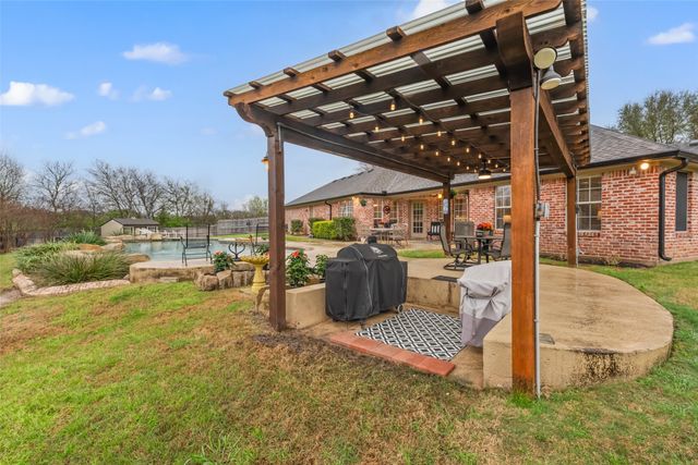 517 Chado Lane, Robinson, TX 76706