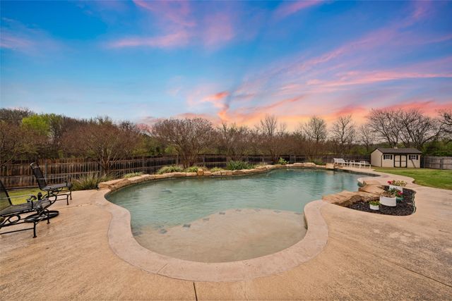 517 Chado Lane, Robinson, TX 76706