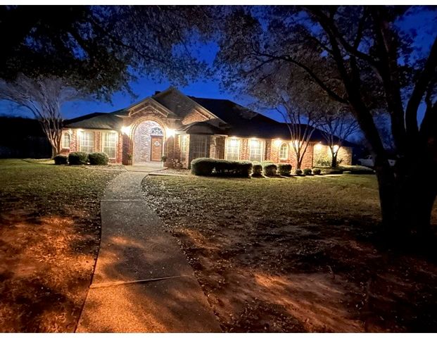 517 Chado Lane, Robinson, TX 76706