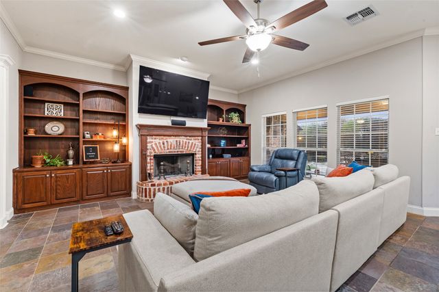 517 Chado Lane, Robinson, TX 76706