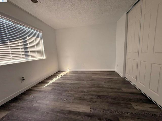 460 Lisa Ann St, Bay Point, CA 94565