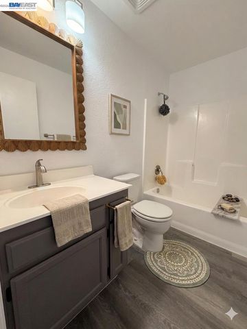 460 Lisa Ann St, Bay Point, CA 94565