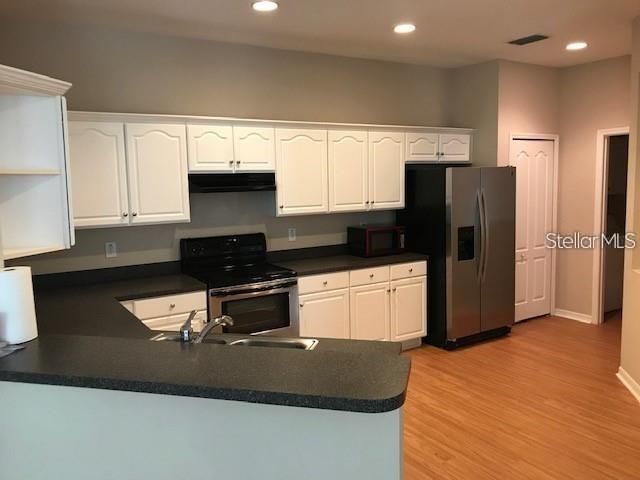 6029 SANDHILL RIDGE DRIVE, Lithia, FL 33547