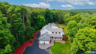 200 Longhouse Drive, West Milford, NJ 07421