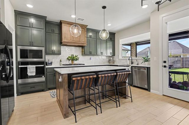 4220 Windstone Drive, Norman, OK 73072
