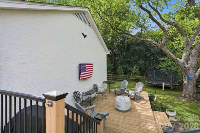 7245 Hopeton Road, Charlotte, NC 28210