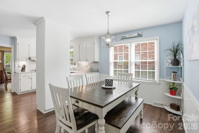 7245 Hopeton Road, Charlotte, NC 28210