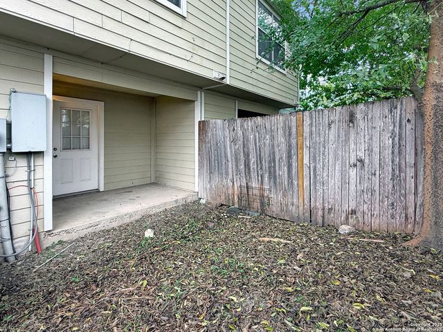 107 Autumn Pass Unit 107, San Antonio, TX 78245