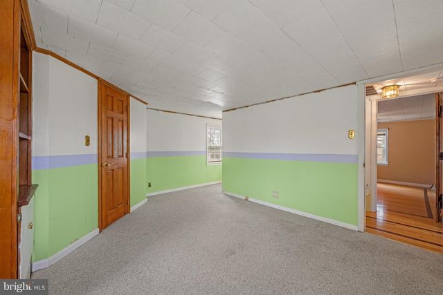 138 BISHOP RD, Mullica Hill, NJ 08062