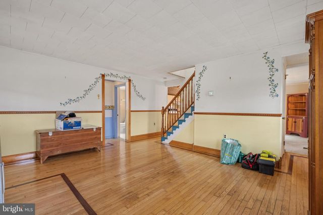 138 BISHOP RD, Mullica Hill, NJ 08062