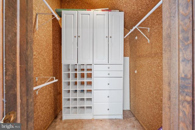 138 BISHOP RD, Mullica Hill, NJ 08062