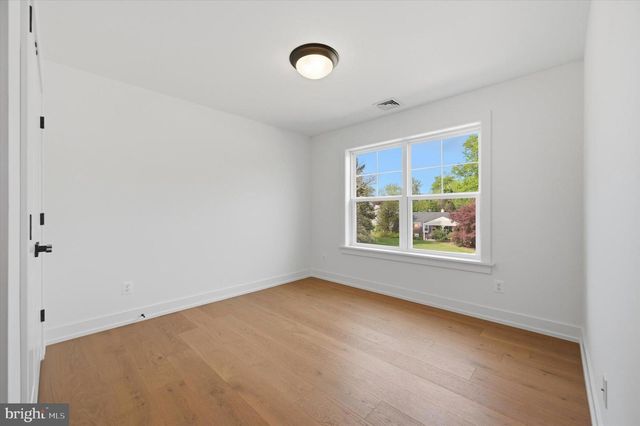 30 E CHURCH RD, Plymouth Meeting, PA 19462