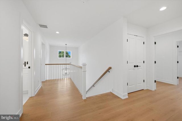 30 E CHURCH RD, Plymouth Meeting, PA 19462