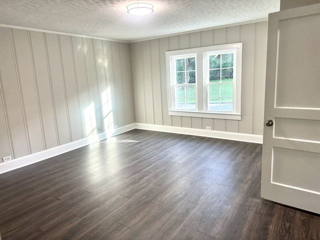 623 Belfast St, Lewisburg, TN 37091