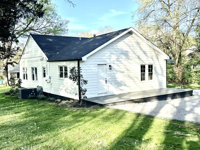 623 Belfast St, Lewisburg, TN 37091