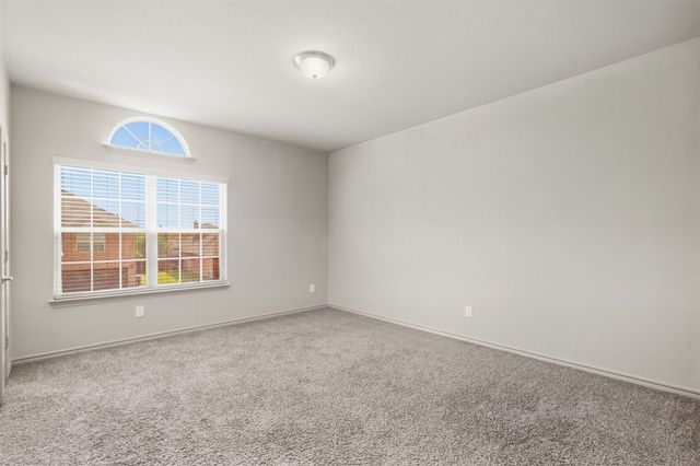8 Mapleridge Drive, Edgecliff Village, TX 76134