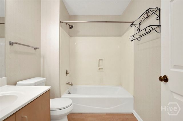 300 Hampton Street 3, Savannah, GA 31405