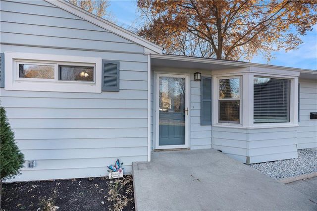 5308 McAnany Drive, Shawnee, KS 66203