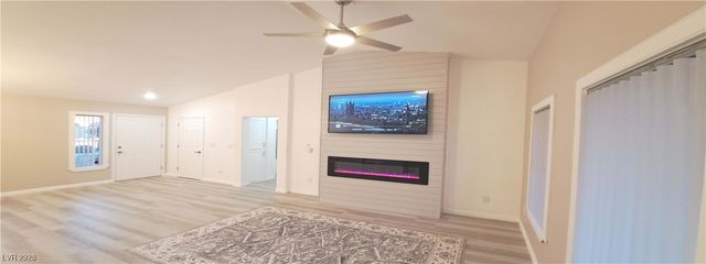 10033 Woodhouse Drive, Las Vegas, NV 89134