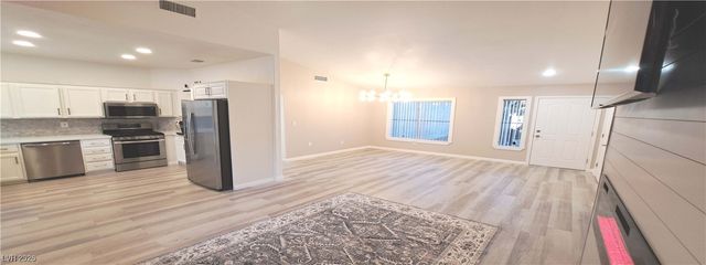 10033 Woodhouse Drive, Las Vegas, NV 89134