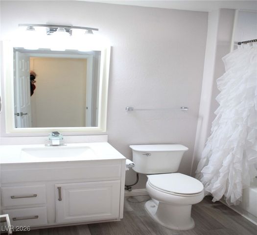 10033 Woodhouse Drive, Las Vegas, NV 89134