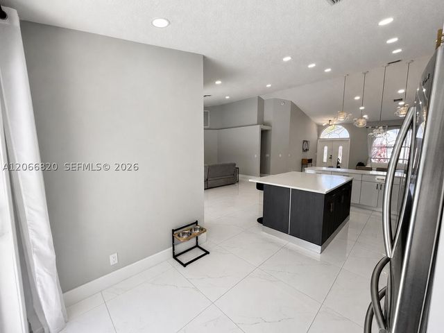 12484 SW 1st St, Coral Springs, FL 33071