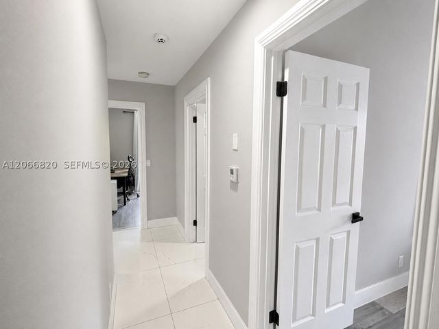 12484 SW 1st St, Coral Springs, FL 33071