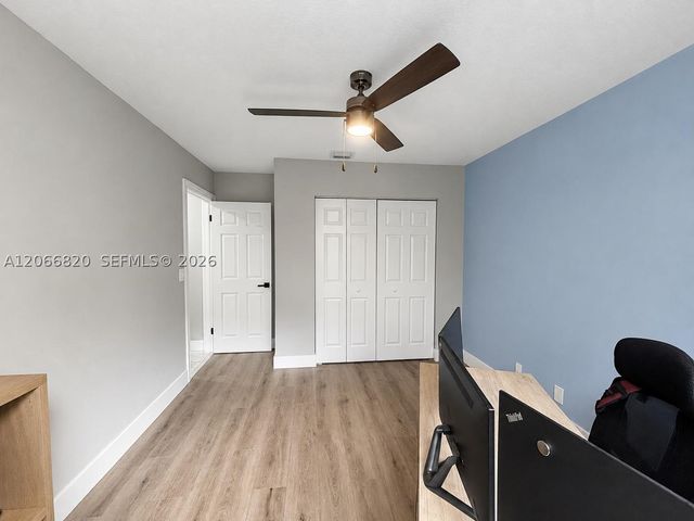 12484 SW 1st St, Coral Springs, FL 33071