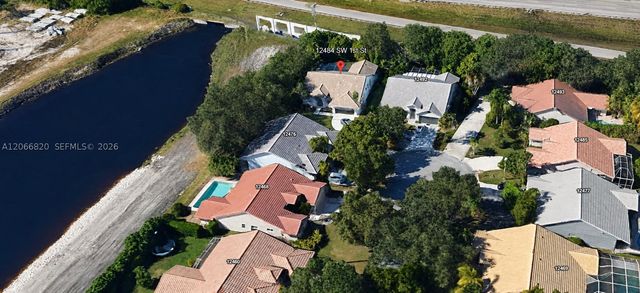 12484 SW 1st St, Coral Springs, FL 33071