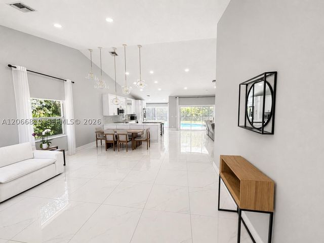 12484 SW 1st St, Coral Springs, FL 33071