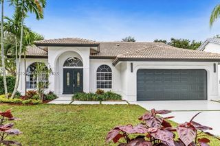 12484 SW 1st St, Coral Springs, FL 33071