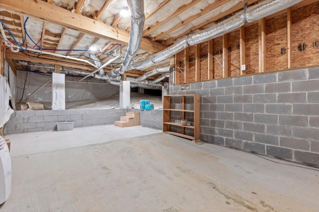 185 Ridge Crest Court, SW, Mc Donald, TN 37353
