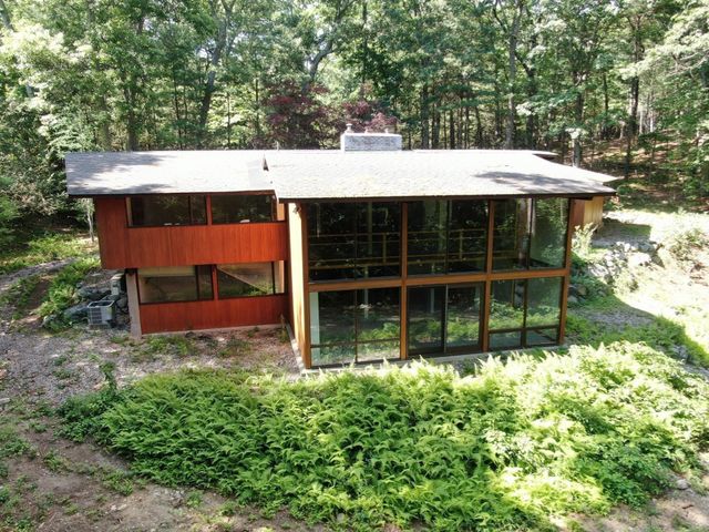 23 Pilgrims Path, Sudbury, MA 01776