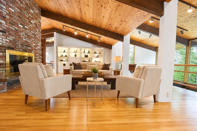 23 Pilgrims Path, Sudbury, MA 01776