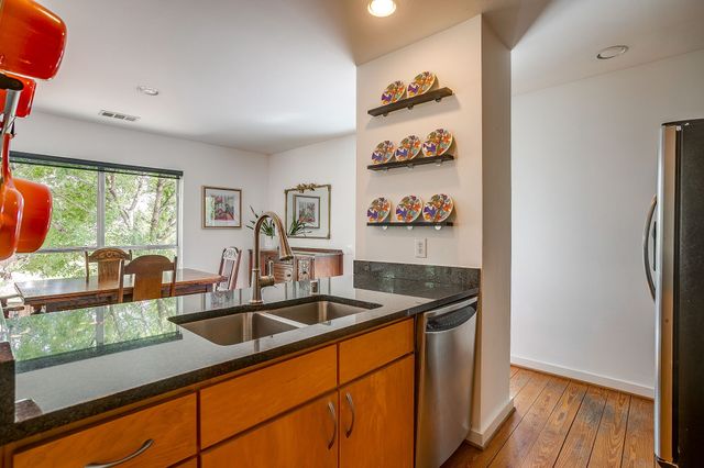 1429 Caddo Street G, Dallas, TX 75204