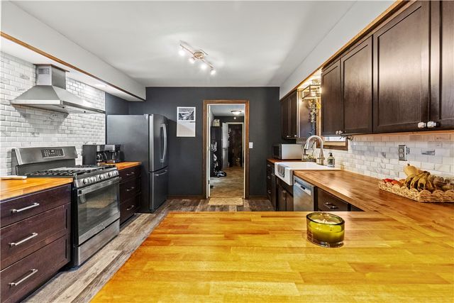 215 MC 4005, Yellville, AR 72687