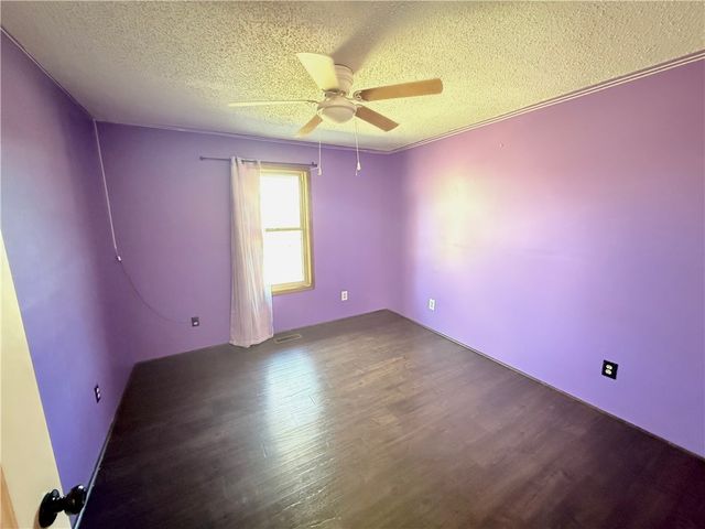 215 MC 4005, Yellville, AR 72687