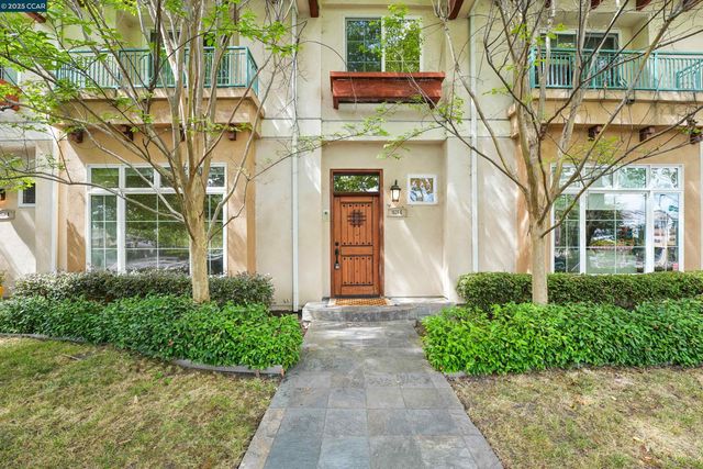 1539 Geary Rd C, Walnut Creek, CA 94597