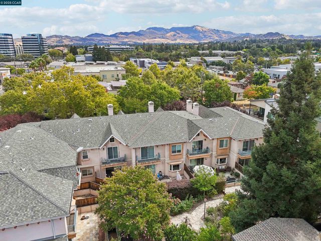 1539 Geary Rd C, Walnut Creek, CA 94597