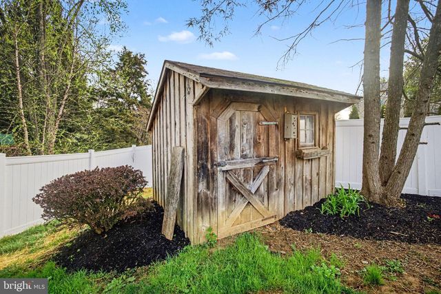 915 JADE AVE, Lancaster, PA 17601